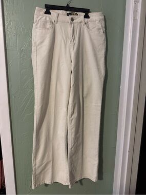 Suzanne Betro Cream corduroy pants